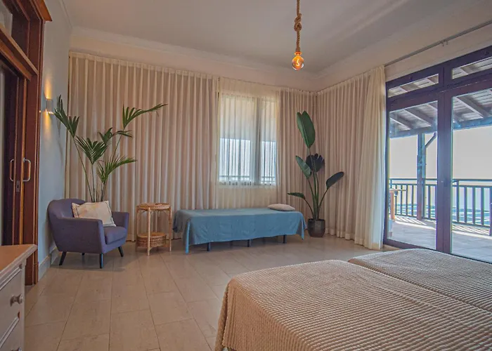 Apartment Canaan In Tenerife - Heated Pool, Ocean Views, Palm Garden, Costa Adeje (Tenerife)